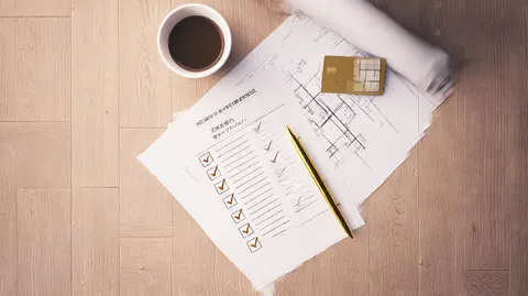 見積書を確認するイメージ