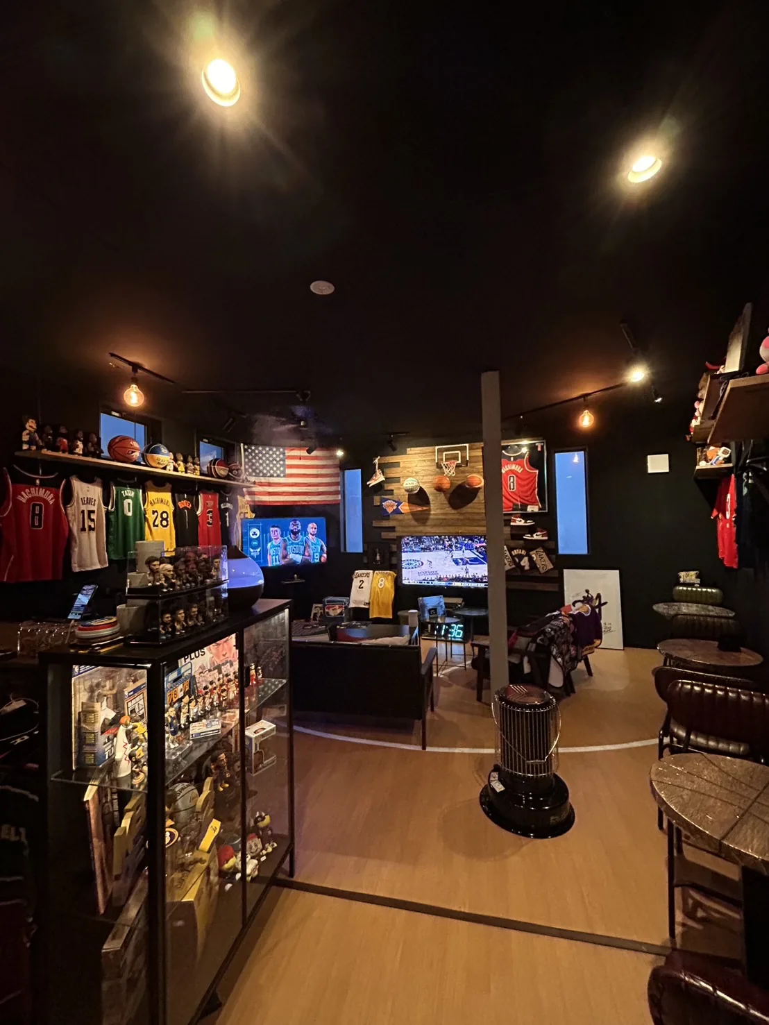 バスケットボール Cafe&Bar CROSSOVER